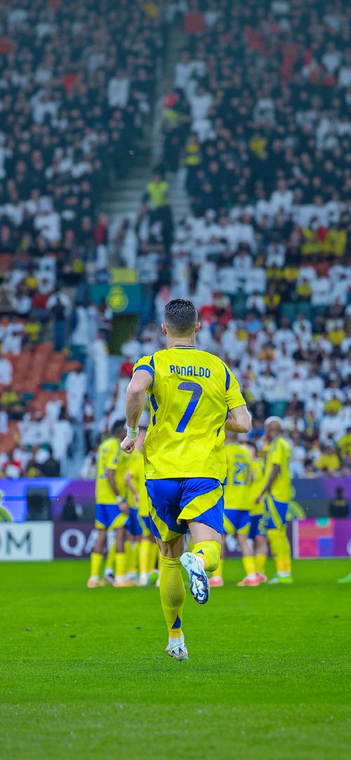 王洪亮：世少赛没有遗憾；女足趋势是控球打转换和对抗男子化