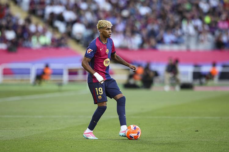 黄蜂官方：卡尔克布伦纳&康诺顿因伤本场不会回归