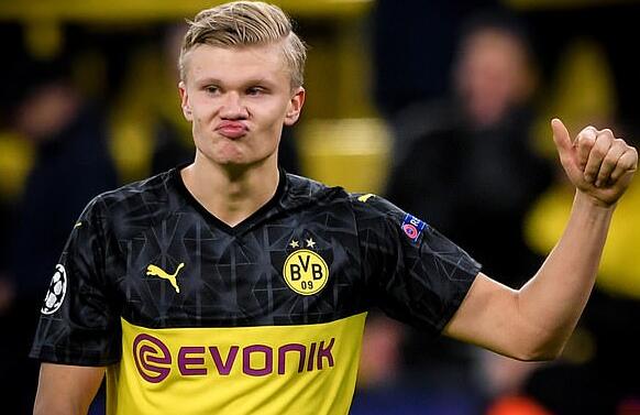 足球装备网：科技巨头甲骨文公司有望成为切尔西胸前广告赞助商