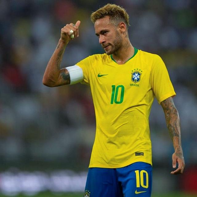 于汉超退役后加入申花教练组，毛剑卿：这是对球员最大的褒奖