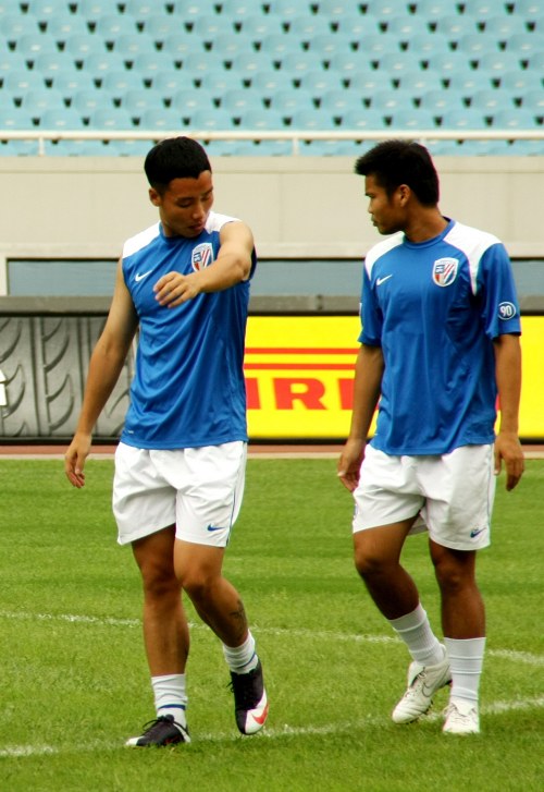 三场两零封仅丢1球，奥纳纳当选土媒评选的土超10月最佳球员